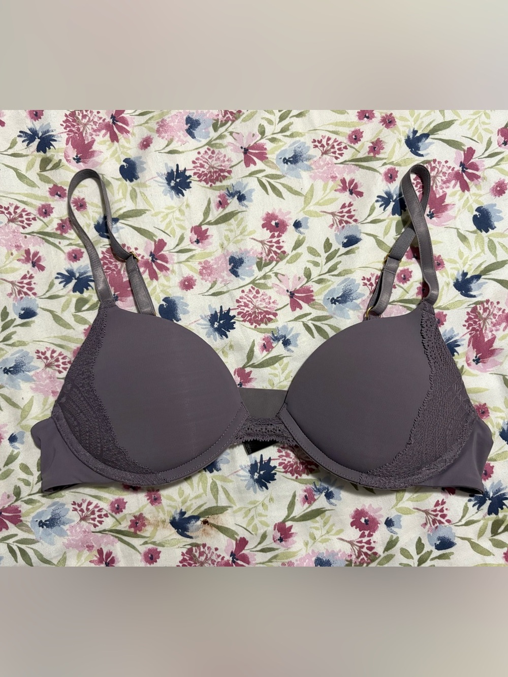 Pepper lace lift up bra in the color peppercorn